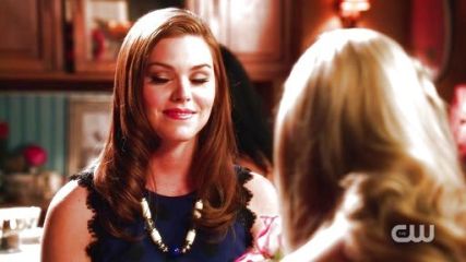 Annabeth Nass's Split Dots Dress on Hart of Dixie