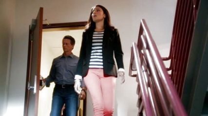 April Carver's Twill Skinny Pant on Chasing Life