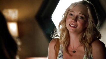 Caroline Forbes's Gem Drop Necklace on The Vampire Diaries