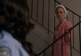 Chanel #3's Cotton Slim Skirt on Scream Queens