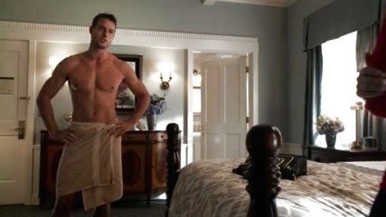 Charlotte Grayson 's Naomi Large Satchel on Revenge
