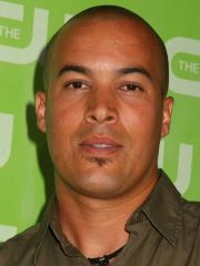 Coby Bell as Jesse Porter