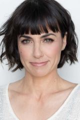 Constance Zimmer as Quinn King
