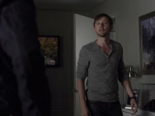 Gavin Orsay's Henley Jersey T-shirt on House of Cards