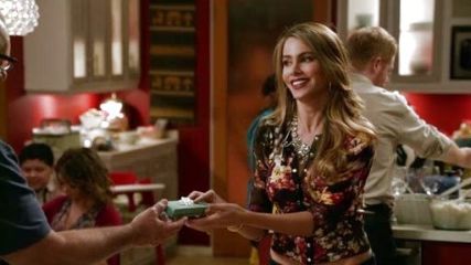Gloria Pritchett's Blossom Cardigan on Modern Family