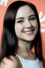 Haley Ramm as Brenna Carver