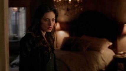 Hayley Marshall's Skinny Leggings on The Originals