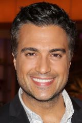 Jaime Camil as Rogelio De La Vega