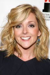 Jane Krakowski as Jacqueline Voorhees