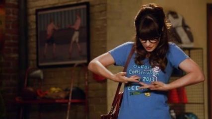 Jess Day's classic q bag on New Girl