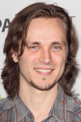 Jonathan Jackson as Avery Barkley