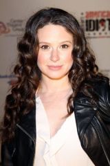 Katie Lowes as Quinn Perkins