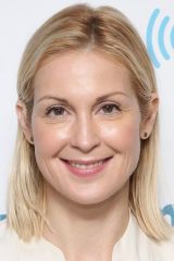 Kelly Rutherford as Lily van der Woodsen