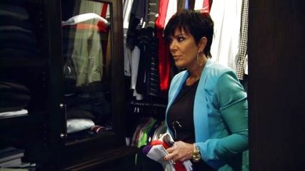 Kris Jenner's One-Button Jennison Suit Jacket, Cashmere Jersey Tank & Dalphine Cuffed Wide-Leg Pants on Keeping Up With The Kardashians