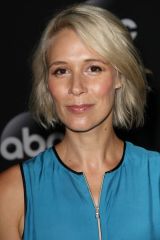 Liza Weil as Bonnie Winterbottom