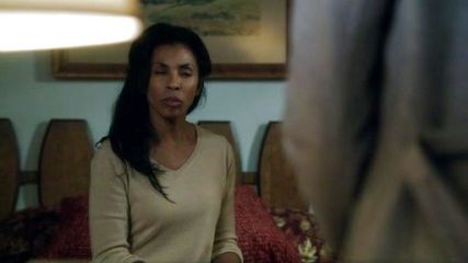 Maya Lewis's Cashmere V-Neck Sweater on Scandal