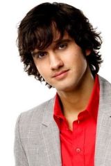 Michael Steger as Navid Shirazi