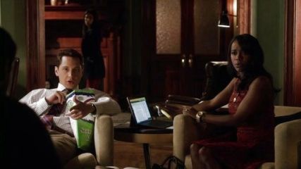 Michaela Pratt's Geometric Dress on How to Get Away With Murder