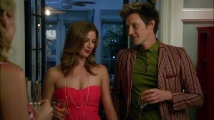 Nolan Ross's Striped Linen-Blend Blazer on Revenge
