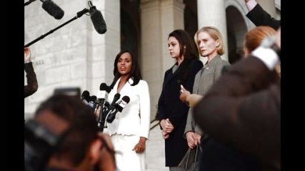 Olivia Pope's Scalloped-Hem Topper Jacket on Scandal