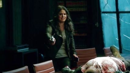 Quinn Perkins's Bleeker Leather Biker Jacket on Scandal