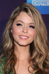 Sasha Pieterse as Alison DiLaurentis