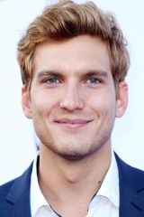 Scott Michael Foster as Wick Briggs