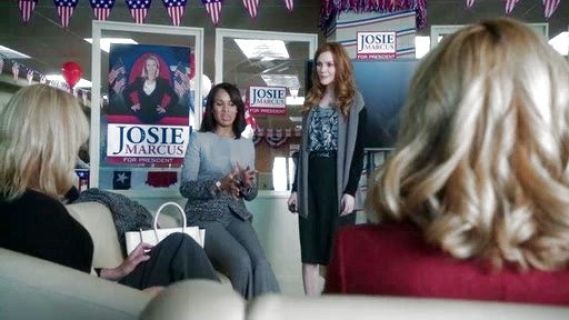 Abby Whelan's Daryn Snakeskin Printed Silk Blouse on Scandal