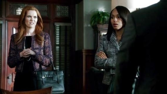 Abby Whelan's Tweed Jacket on Scandal