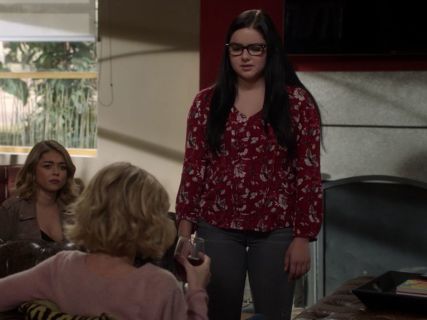 Alex Dunphy's Pleasant Blouse on Modern Family