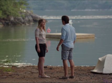 Amy Hughes' Chevron Sweater on Dead of Summer