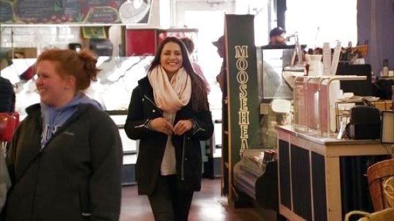 Andi Dorfman's Cashmere Fringe Shawl in Pink Dusk on The Bachelorette