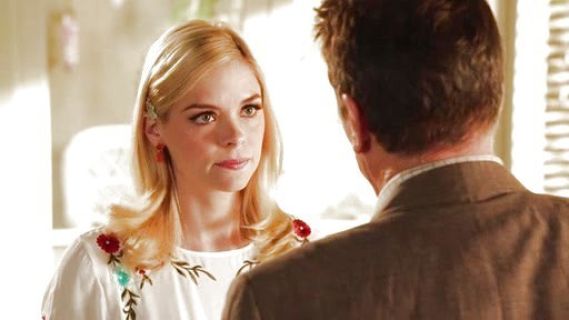 Annabeth Nass's Smock Dress with Embroidery on Hart of Dixie