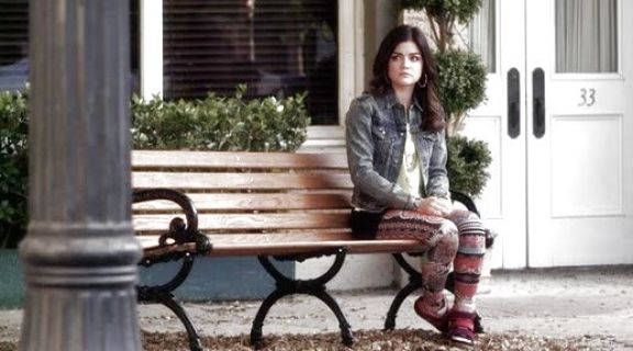 Aria Montgomery's Alex Wedge Sneaker on Pretty Little Liars