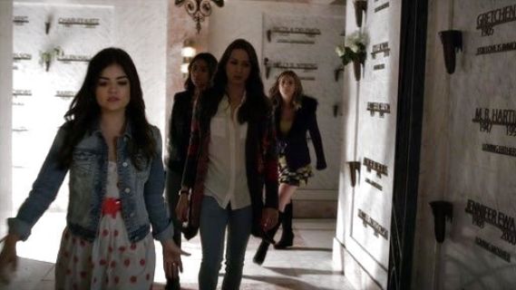 Aria Montgomery's Button Front Polka Dot Dress on Pretty Little Liars