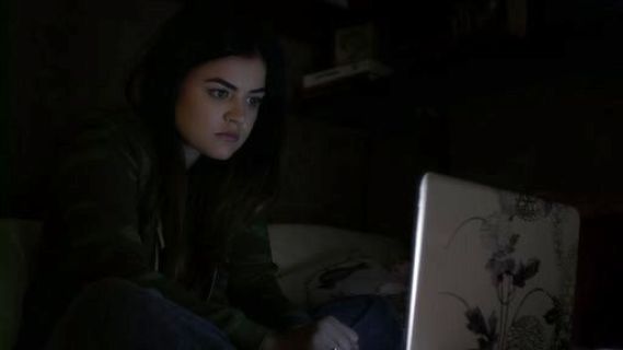 Aria Montgomery's Printed Adrian Hoodie on Pretty Little Liars