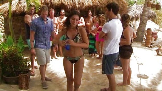 Ashley Iaconetti's LIGHTNING IN A BOTTLE Bikini Set on Bachelor in Paradise