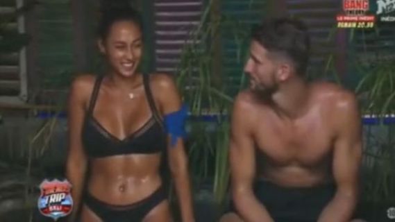 Astrid's Convertible Bikini Top