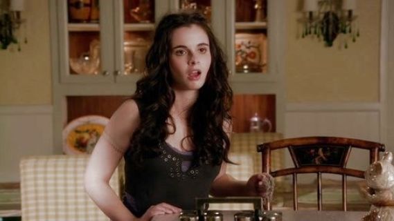 Bay Kennish's Davina Grommet Tank Top on Switched At Birth