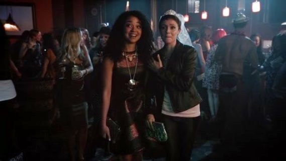 Beth Kingston's Foss Beaded Metallic Party Dress on Chasing Life