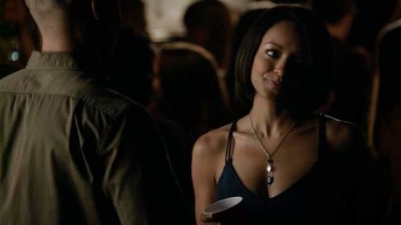 Bonnie Bennett's 'Bijoux' Teardrop Necklace on The Vampire Diaries