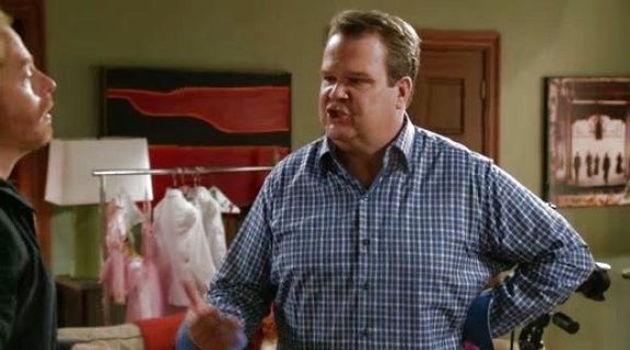Cameron Tucker's Blue and White Plaid Shirt on Modern Family