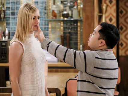Caroline Channing's Cashmere Mockneck Top on 2 Broke Girls