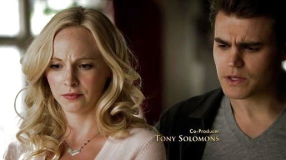 Caroline Forbes's Chevron Necklace with Stones on The Vampire Diaries