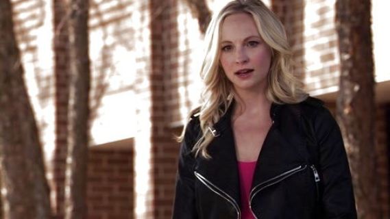 Caroline Forbes's Woven Tank on The Vampire Diaries