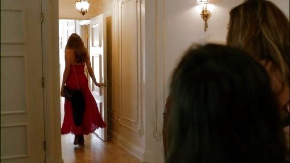 Charlotte Grayson 's Lace-Up Sandals on Revenge