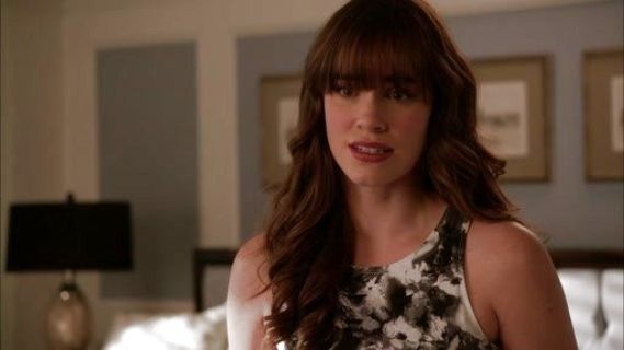 Charlotte Grayson 's Top and Skirt on Revenge