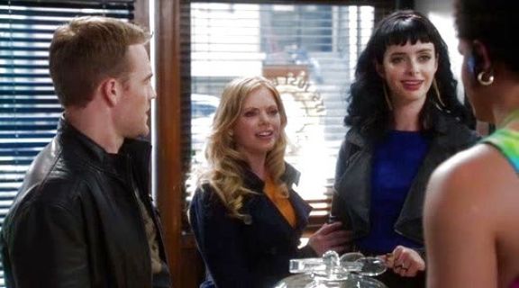 Chloe's Cropped leather jacket on Don't Trust the B---- in Apartment 23