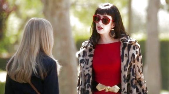 Chloe's Ponte Dress on Don't Trust the B---- in Apartment 23