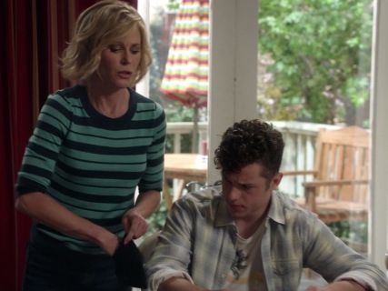 Claire Dunphy's TIPPI SWEATER IN MIXED STRIPE on Modern Family